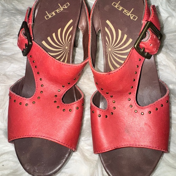 Red Dansko Clogs used once 39 in Red - Picture 3 of 5